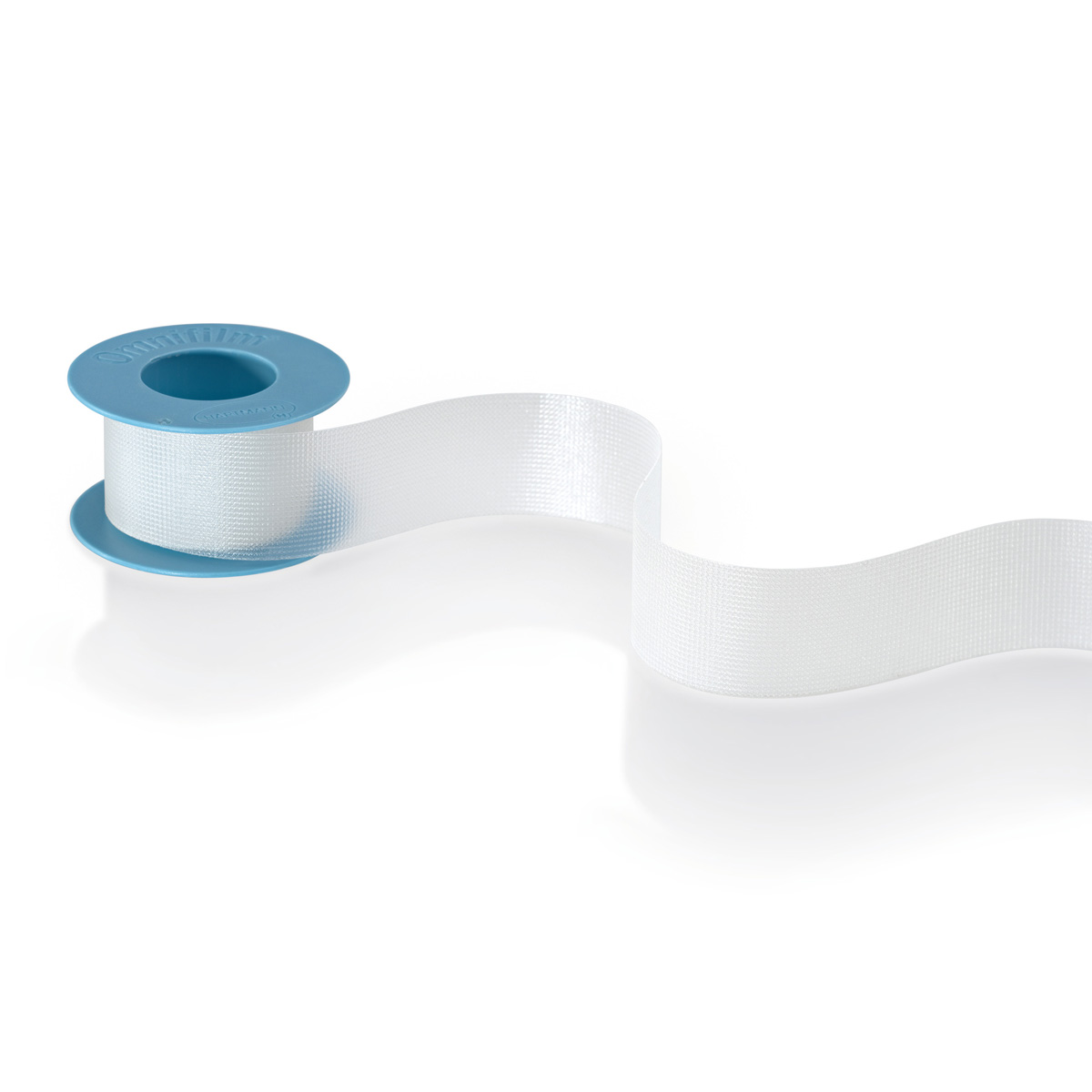 Hartmann Omnisilk® Fixierpflaster aus poröser, transparenter Folie.