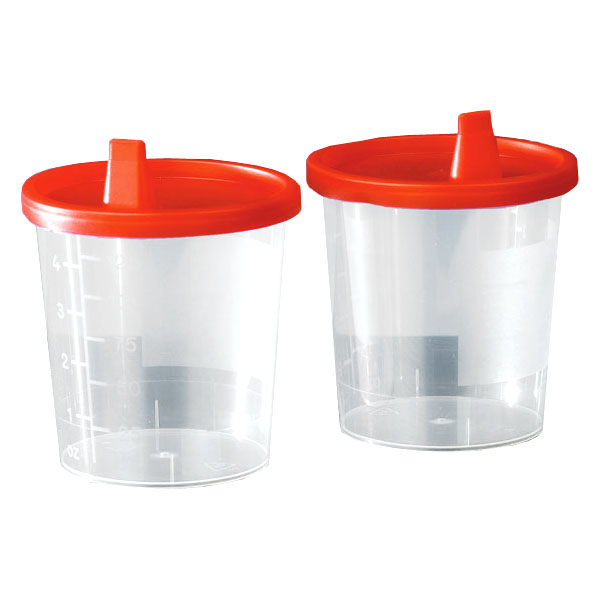 Urinbecher aus Kunststoff mit 120 ml Fassungsvermögen und Schnappdeckel mit Steifentülle. Die Tülle kann abgeschnitten werden, um einen Urinteststreifen leichter einzuführen.
