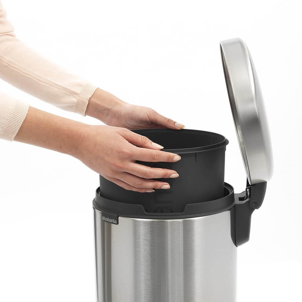 Brabantia® Treteimer newIcon 12 Liter Innenansicht